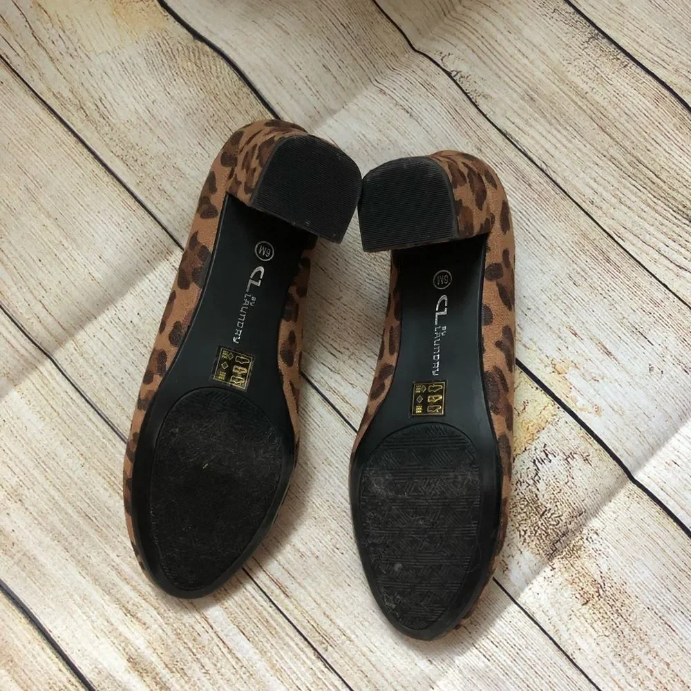 CL BY LAUNDRY Classy Evening Leopard Pumps